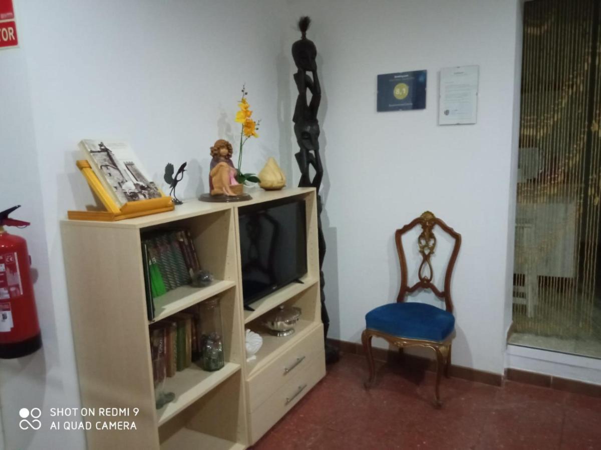 Apartamentos Caleros Caceres Ngoại thất bức ảnh