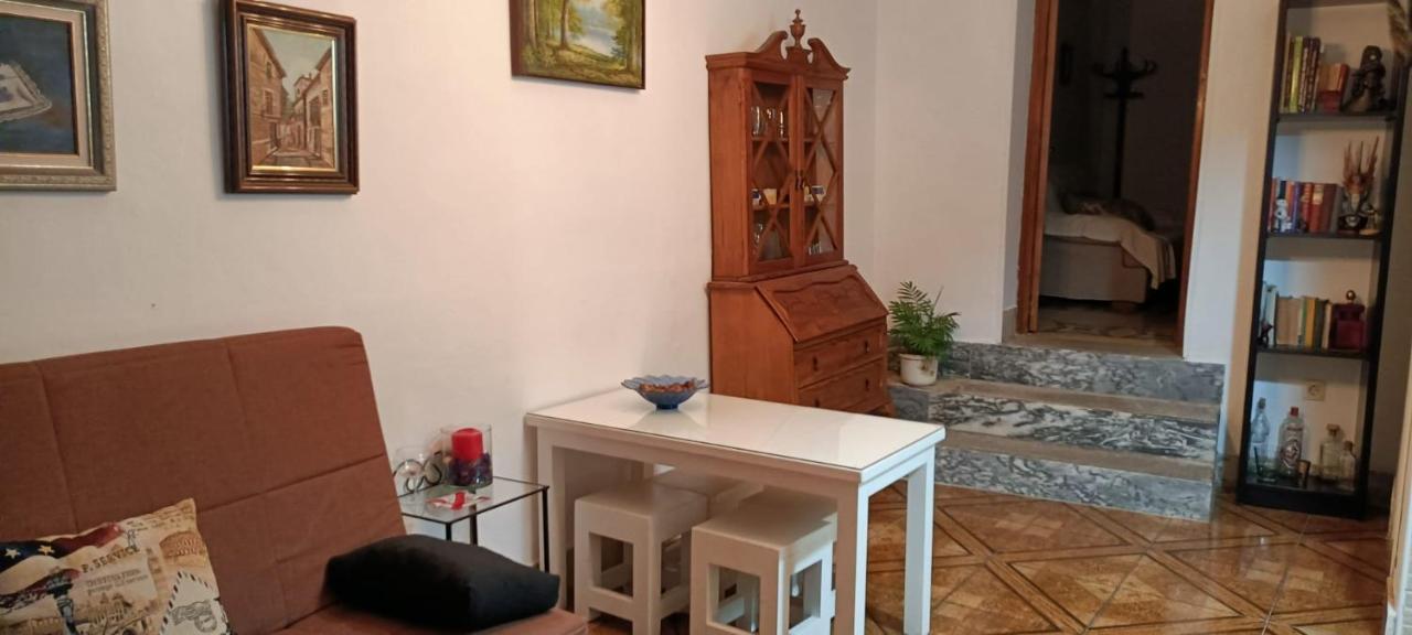 Apartamentos Caleros Caceres Ngoại thất bức ảnh